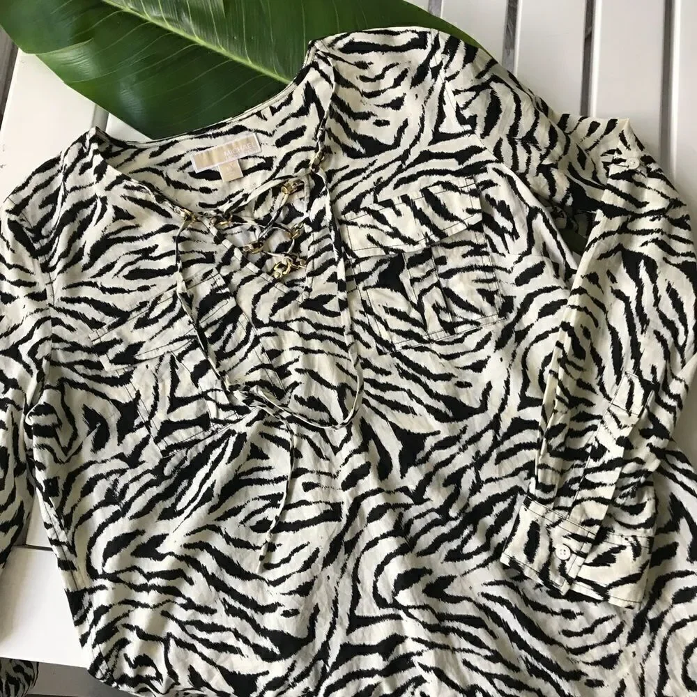 🎃MICHAEL KORS TOP   - Picture 2 of 8